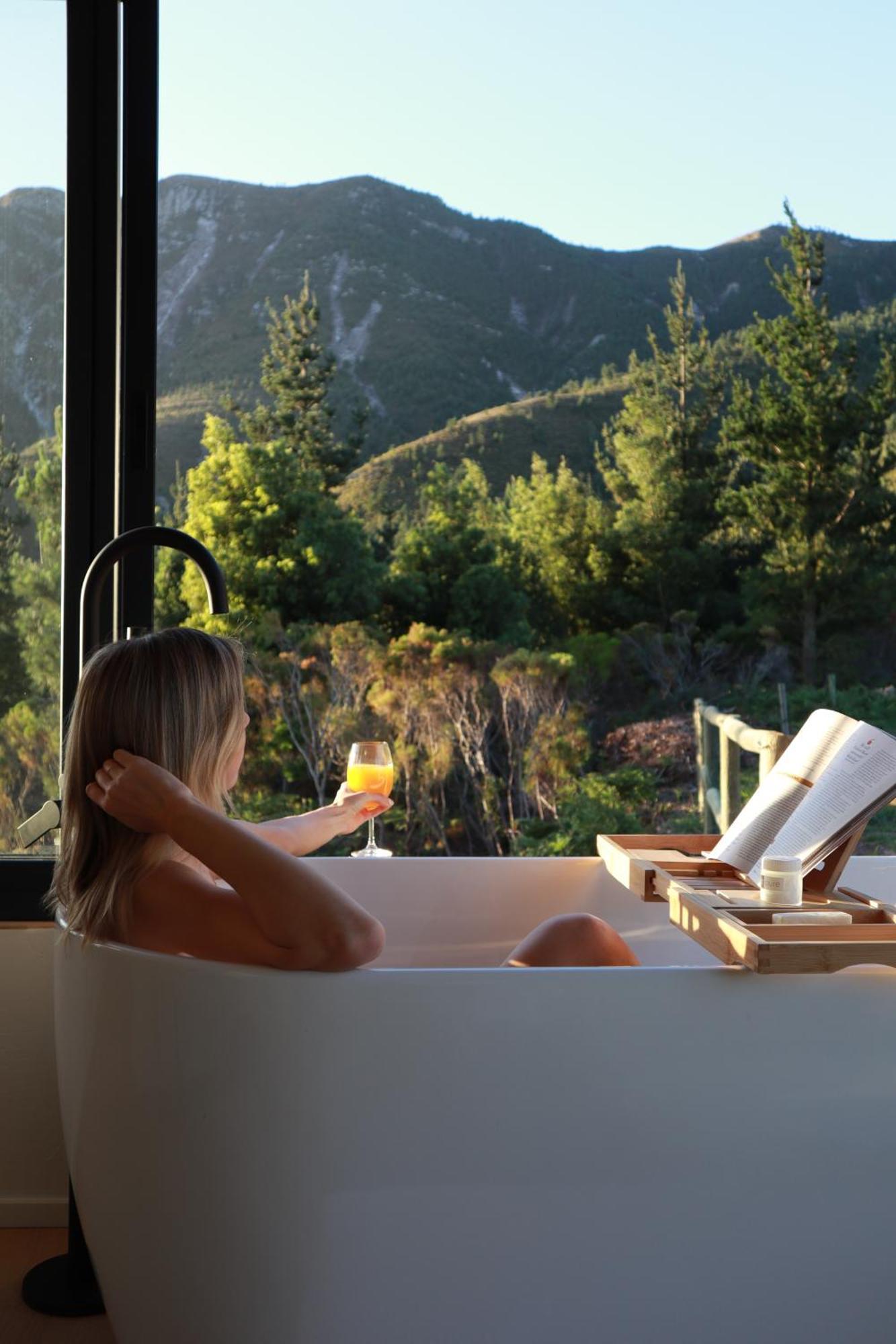 Hemel 'N Aarde Stud Hotel Hermanus Eksteriør billede